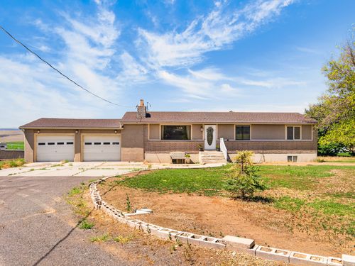 715 W 100 E, Bicknell, UT, 84715 | Card Image