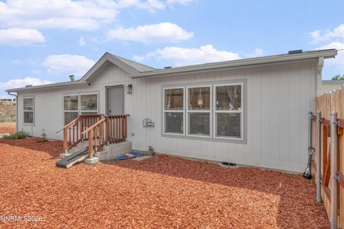 5084 Emery Dr, Reno, NV, 89506-7832 | Card Image