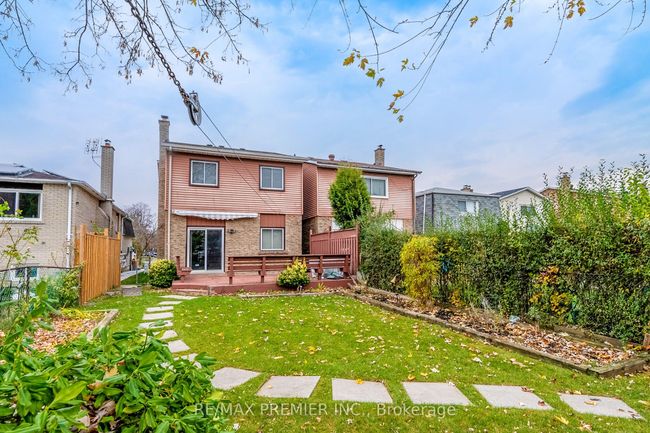 191 Invergordon Ave, House other with 6 bedrooms, 3 bathrooms and 4 parking in Scarborough ON | Image 38