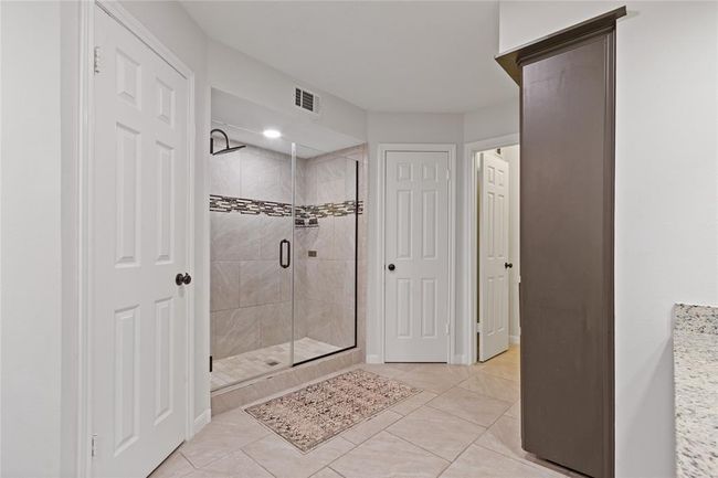 9206 Godstone Ln, House other with 4 bedrooms, 3 bathrooms and 2 parking in Spring TX | Image 28