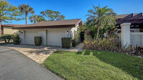 2-3106 Windrush Bourne, SARASOTA, FL, 34235-2020 | Card Image