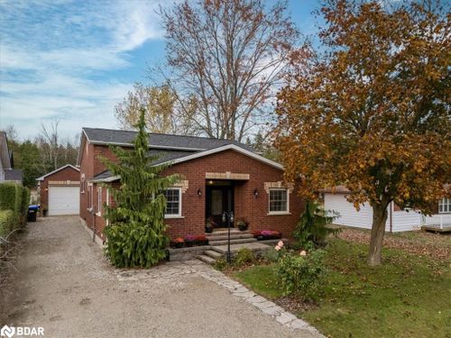 1048 Fern Rd, Belle Ewart, ON, L0L1W0 | Card Image