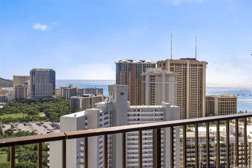 apt-3203-411 Hobron Ln, Honolulu, HI, 96815-1218 | Card Image