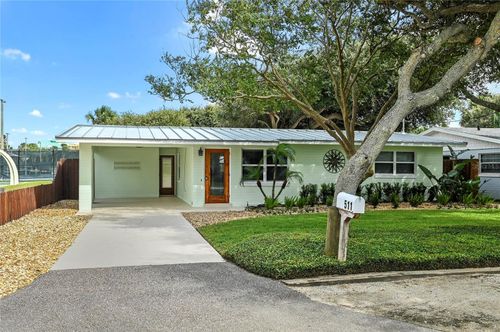 511 Evergreen St, New Smyrna Beach, FL, 32169-2746 | Card Image