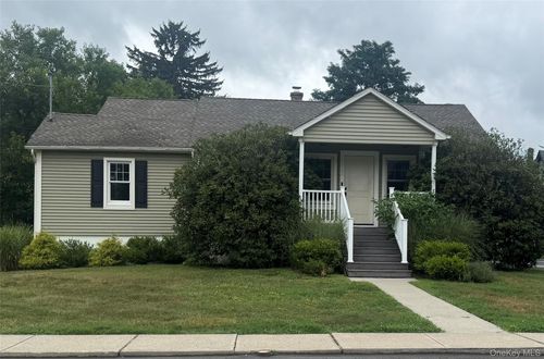 132 Boyd St, Montgomery, NY, 12549-1522 | Card Image