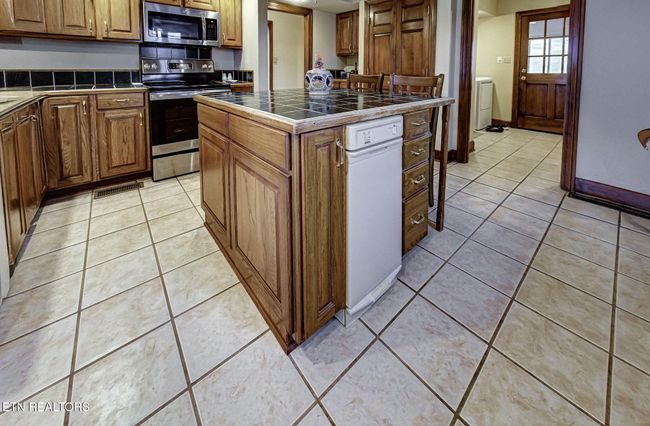 3102 Ellejoy Rd, House other with 3 bedrooms, 4 bathrooms and 2 parking in Walland TN | Image 30