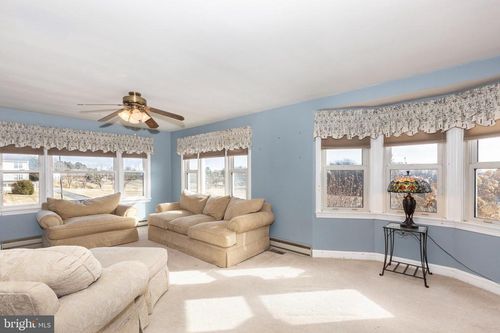 16617 Frederick Rd, MOUNT AIRY, MD, 21771-3311 | Card Image