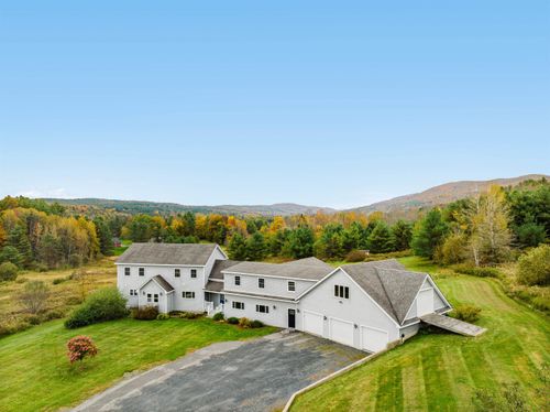 471 Crosstown Rd, Berlin, VT, 05602-9009 | Card Image
