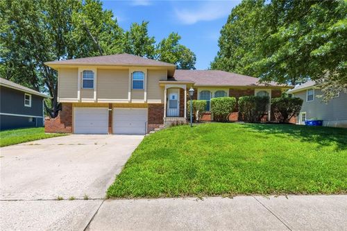 7408 E 127th Pl, Grandview, MO, 64030-2171 | Card Image