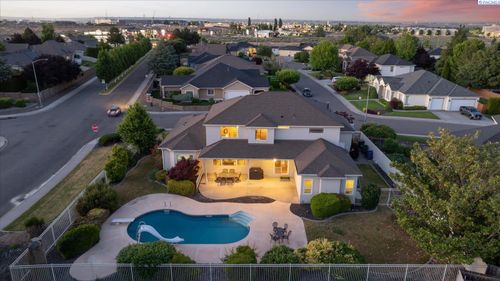 3493 Hanstead St, Richland, WA, 99352-1679 | Card Image