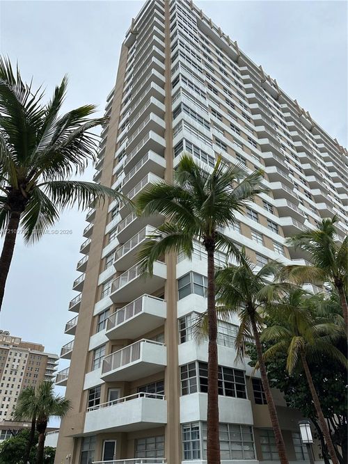 5f-1950 S Ocean Dr, Hallandale Beach, FL, 33009-5958 | Card Image