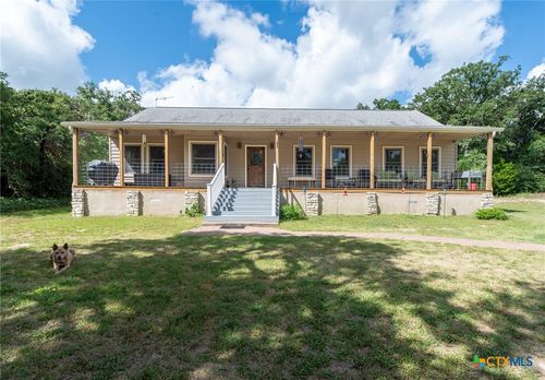 194 Elgin Woods Ln, Elgin, TX, 78621-3604 | Card Image