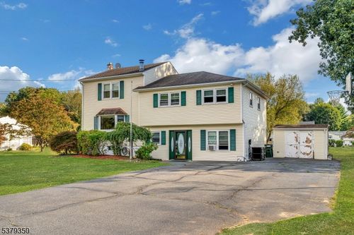 19 Indian Ln, Hackettstown, NJ, 07840-2607 | Card Image