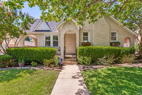 4417 El Campo Ave, Fort Worth, TX, 76107-4253 | Card Image