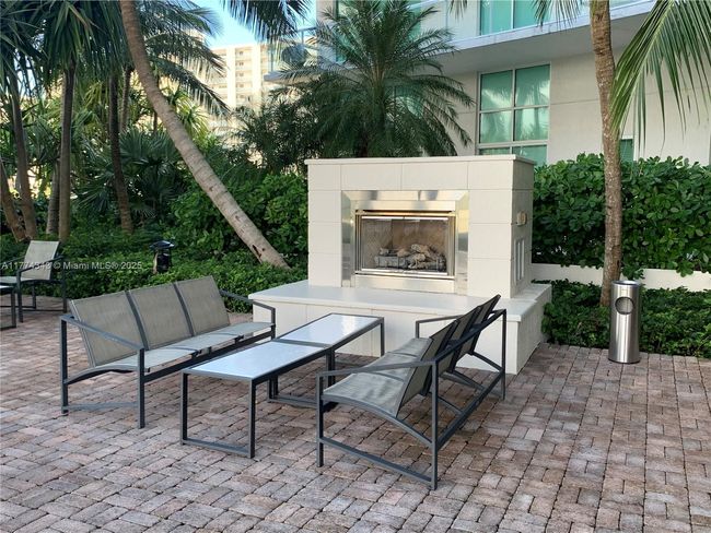 APT-1004 - 1 N Ocean Blvd, Condo with 2 bedrooms, 3 bathrooms and null parking in Pompano Beach FL | Image 36