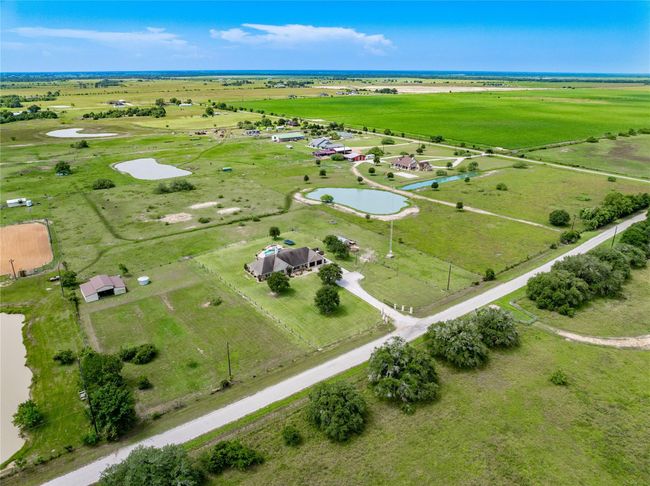 17087 County Road 266, Home with 3 bedrooms, 4 bathrooms and 2 parking in East Bernard TX | Image 26