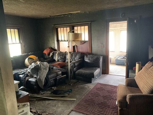 733 Cadillac St, House other with 2 bedrooms, 1 bathrooms and null parking in Flint MI | Image 5