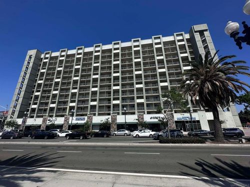 913-801 National City Blvd, National City, CA, 91950-3203 | Card Image