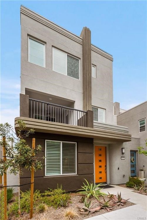 143 Tenor, Irvine, CA, 92602 | Card Image