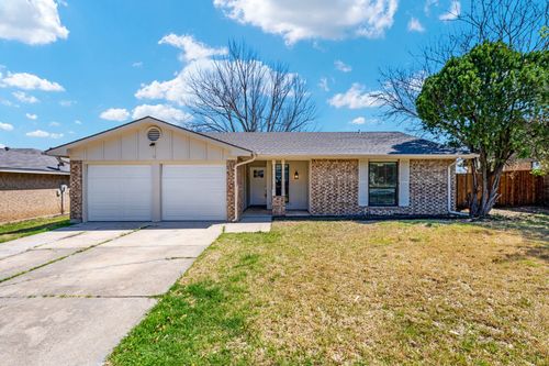 508 Salem Dr, Arlington, TX, 76014-3016 | Card Image