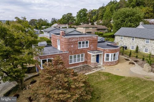 429 Devon Ter, READING, PA, 19607-1329 | Card Image