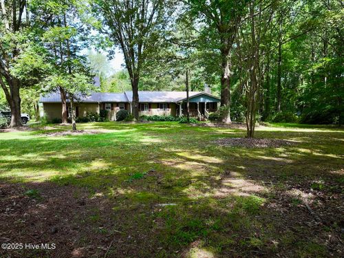 1004 No Bottom Rd, Warrenton, NC, 27589-9143 | Card Image