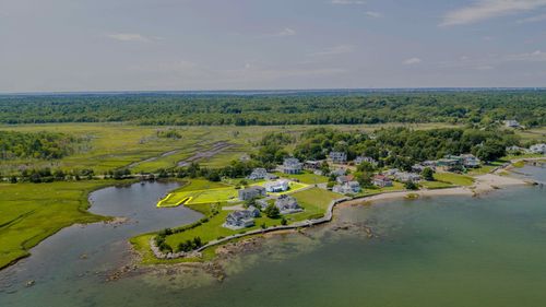 16 Shoreview Ave, Mattapoisett, MA, 02739-2355 | Card Image