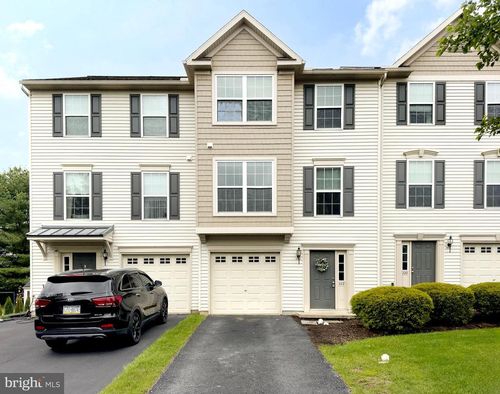 222 Amberleigh Ln, BELLEFONTE, PA, 16823-8479 | Card Image