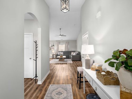 109 Bell Cir, White Bluff, TN, 37187-6500 | Card Image