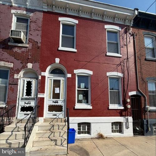 2911 W Susquehanna Ave, Philadelphia, PA, 19121-1243 | Card Image