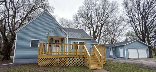 103 W 2nd St, Broadlands, IL, 61816-9768 | Card Image