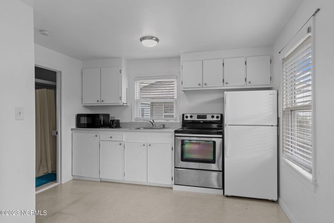 Back Upstairs Kitchen | Image 25