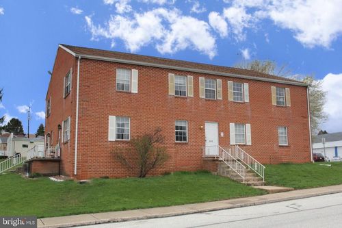 apt-b-424 S Pine St, RED LION, PA, 17356-2427 | Card Image