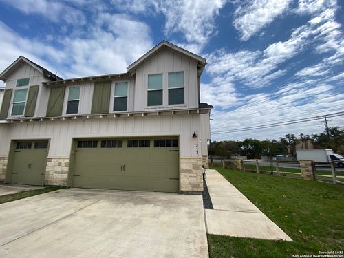 101-212 Sapphire, New Braunfels, TX, 78130 | Card Image