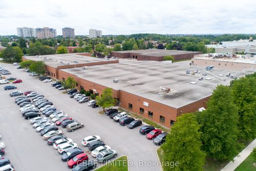 8-815 Middlefield Rd, Scarborough, ON, M1V2P9 | Card Image