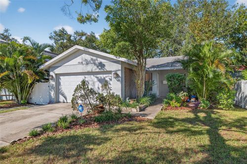 7016 2nd St N, ST PETERSBURG, FL, 33702-5902 | Card Image