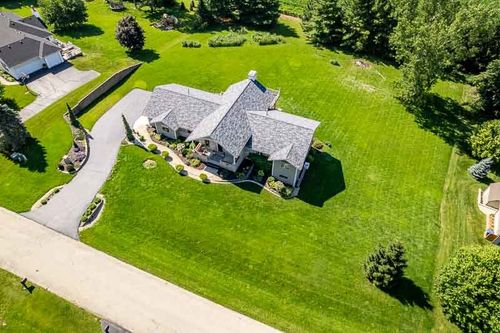 7887 Canterbury Ridge, South Beloit, IL, 61080 | Card Image