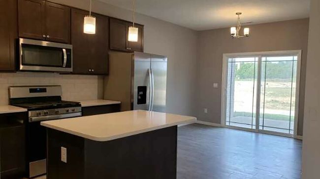 2834 Maricopa Blvd, House other with 2 bedrooms, 3 bathrooms and null parking in Whitestown IN | Image 4