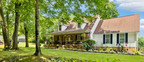 449 Martin Ln, Cottontown, TN, 37048-4662 | Card Image