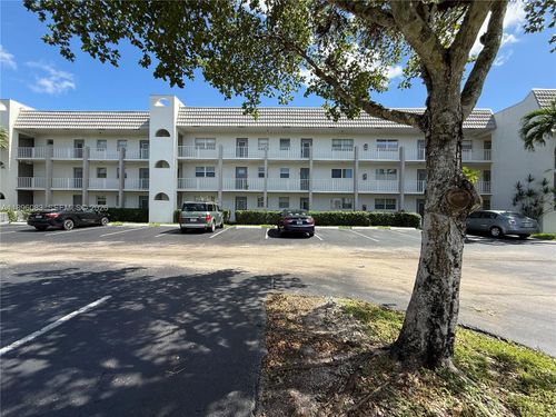 111-8450 Sunrise Lakes Blvd, Sunrise, FL, 33322-7500 | Card Image
