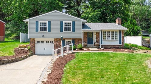 425 Sandy Dr, Glenshaw, PA, 15116-1835 | Card Image