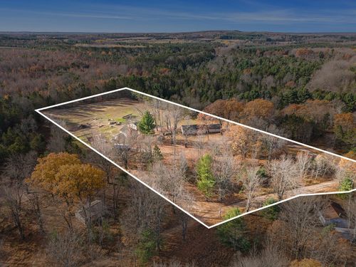 330 E Trail Se, Kalkaska, MI, 49646-9236 | Card Image