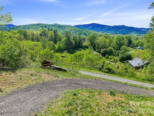 2-85 Shangrila Trl, Spruce Pine, NC, 28777-0048 | Card Image