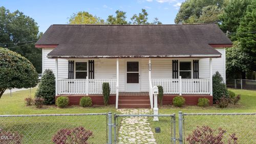 409 W Dr Martin Luther King Jr Way, Selma, NC, 27576-2864 | Card Image