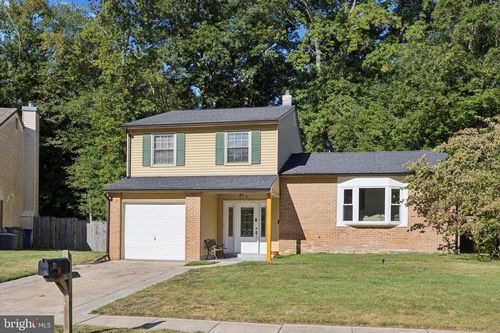 4 Kendall Ct, Evesham, NJ, 08053-2702 | Card Image