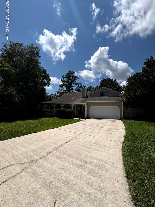 8206 Loch Lomond Lane, Jacksonville, FL, 32244 | Card Image