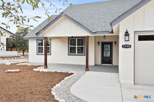 1190 Fernwood Rd, Fischer, TX, 78623-2002 | Card Image