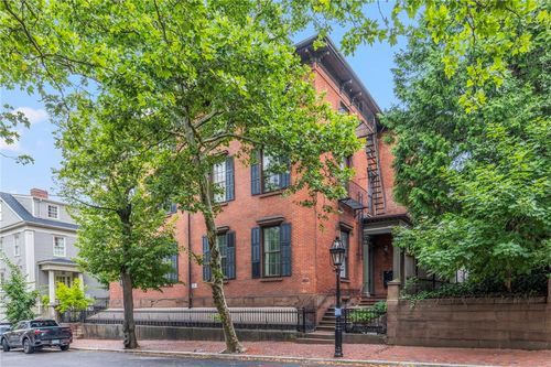 e-283 Benefit St, Providence, RI, 02903-2985 | Card Image