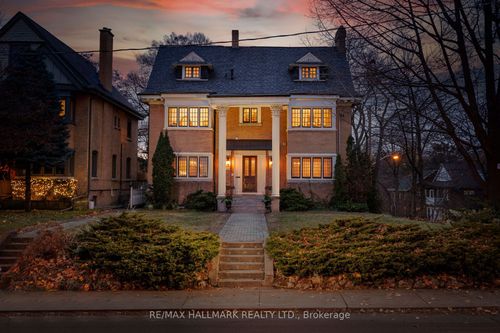 60 Indian Grove, Toronto, ON, M6R2Y3 | Card Image