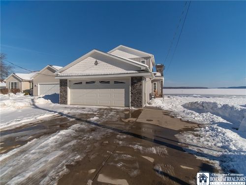 2404 Lakeside Dr, Ashville, NY, 14710-9719 | Card Image